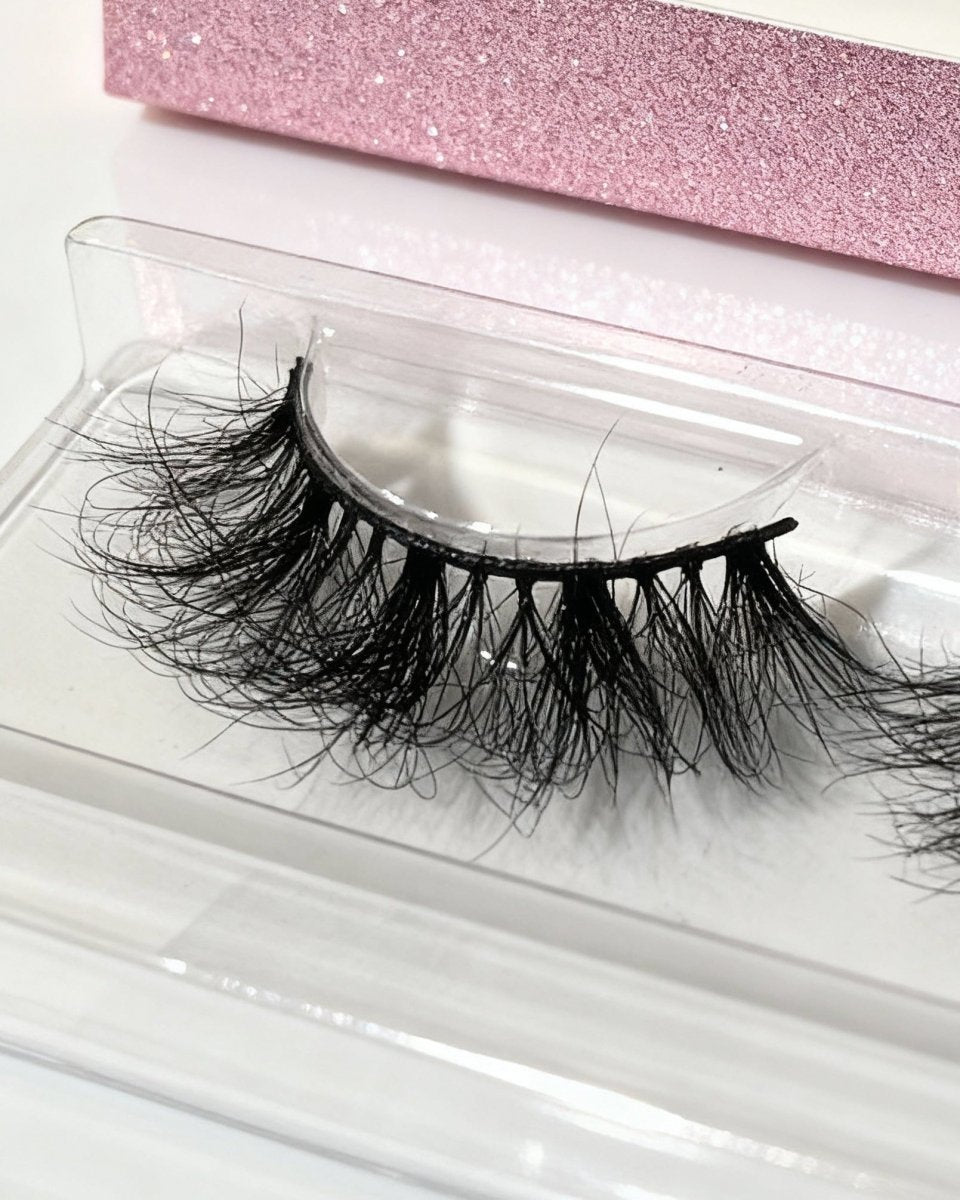 "Trap Queen" Mink Lashes - That Plug Lady
