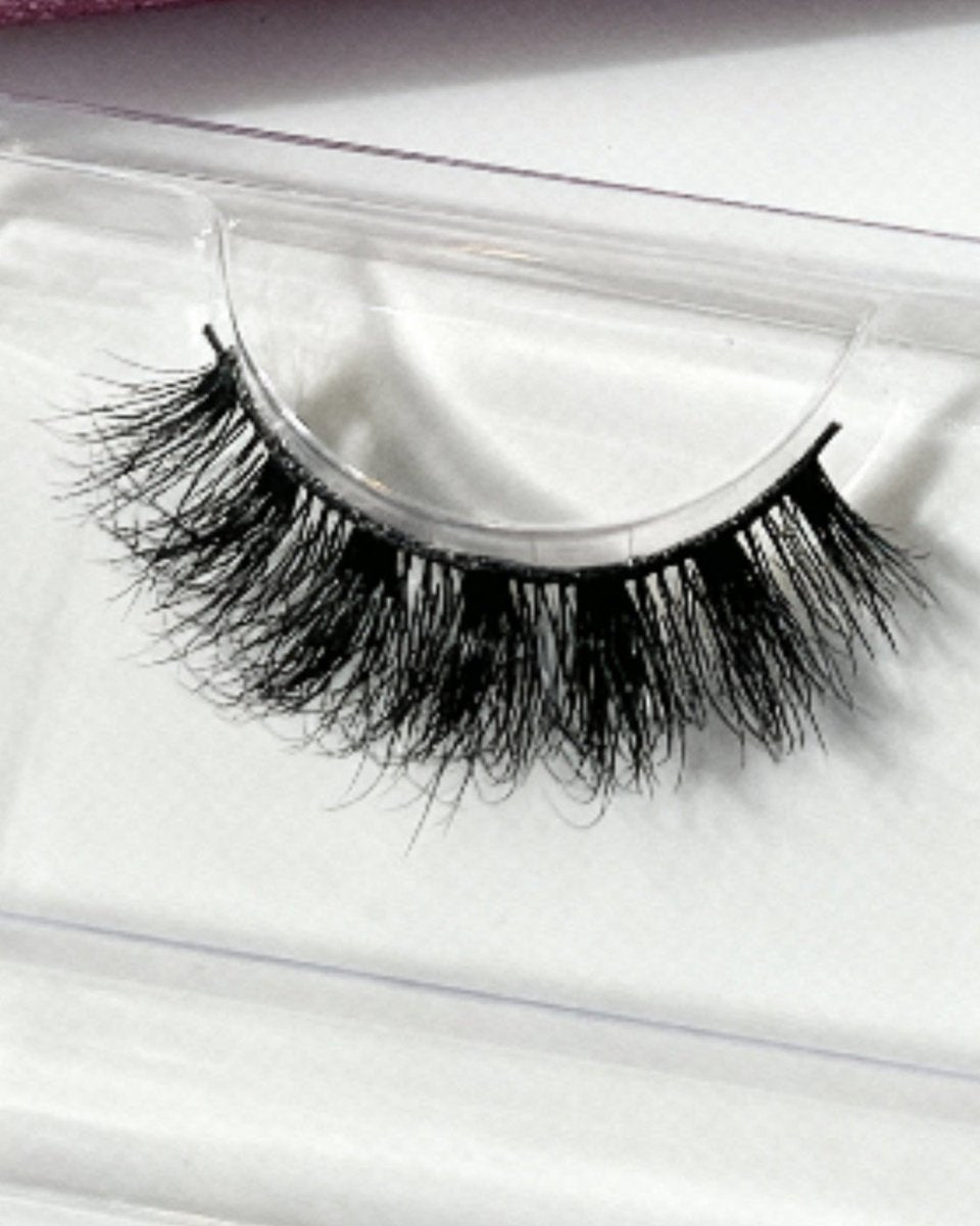 "Rich Auntie" Mink Lashes - That Plug Lady